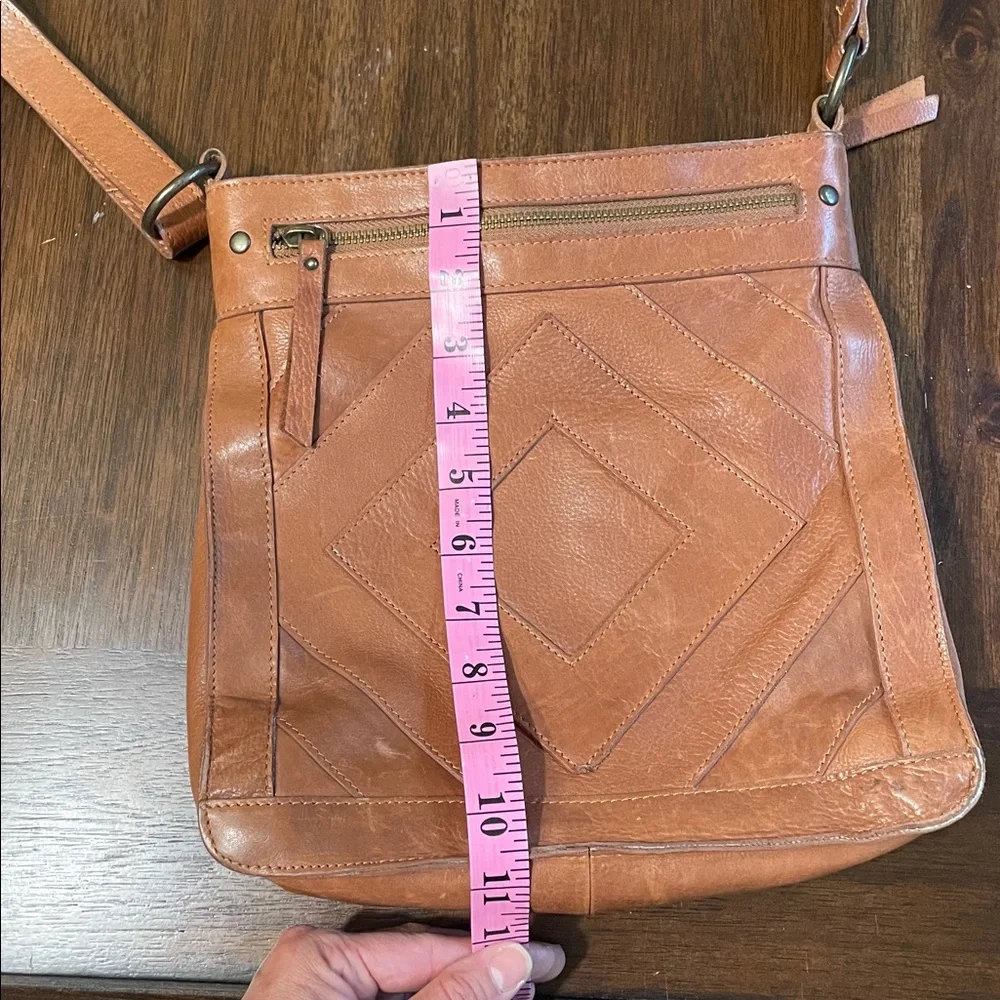 Lucky Brand Baldwin leather crossbody purse